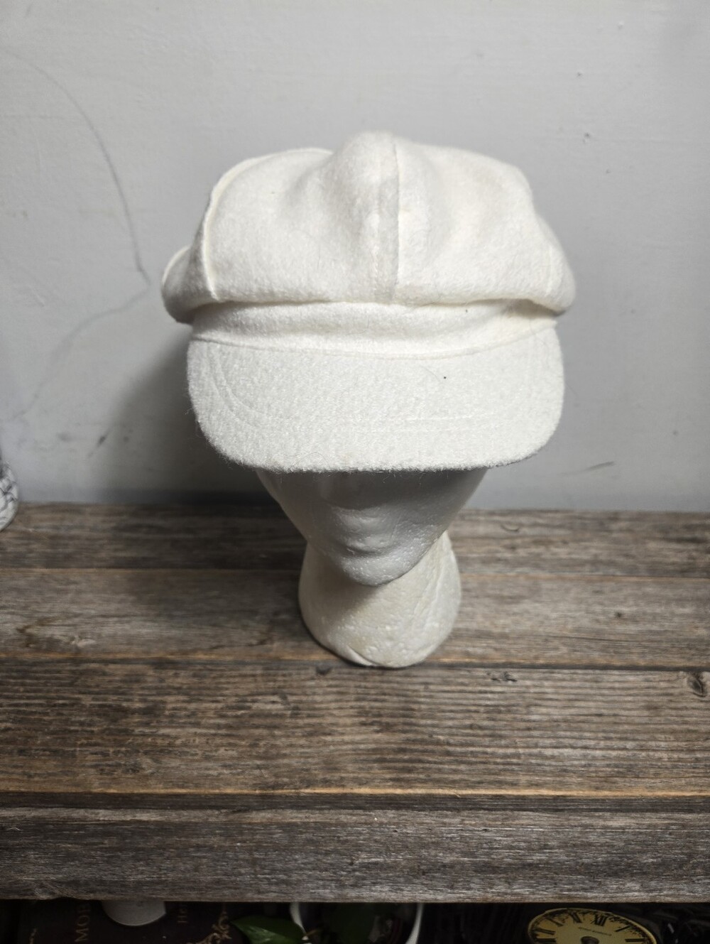 Nine West Ivory Quilted Lined Newsboy Hat Cap
